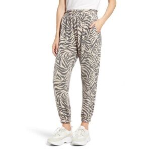 LA La Land Creative Co Animal Print Joggers Size X-Small